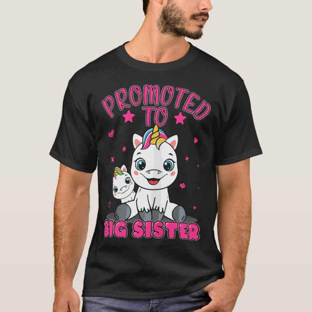 In große Schwester befördert T-Shirt (Vorderseite)