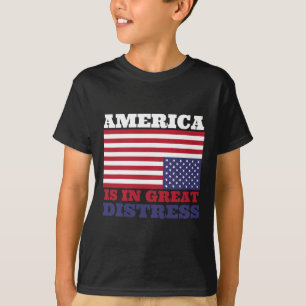 In großer Not die amerikanische Flagge als Einheit T-Shirt