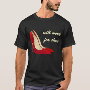 In hohem Grade motiviert: Arbeitet für Schuhe T-Shirt
