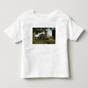 In Irland Eingang zum Schloss Dromoland Kleinkind T-shirt