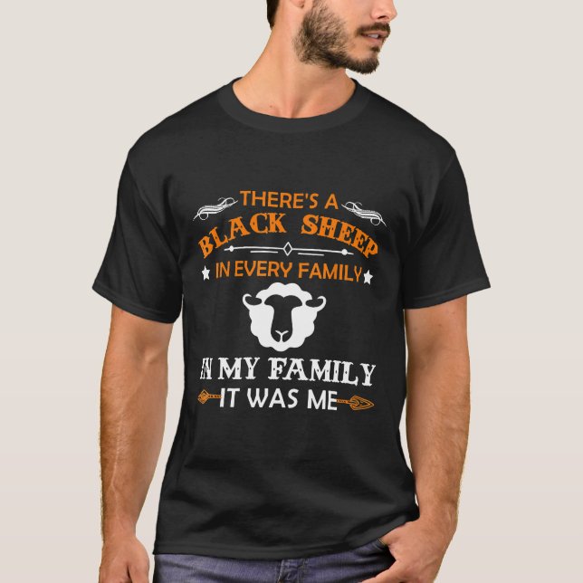 In jeder Familie meiner Familie gibt es ein schwar T-Shirt (Vorderseite)