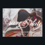 In Liebe mit Script Wedding Save the date<br><div class="desc">Elegantes und modernes Foto Save the Date mit einem schönen Script-Schriftart.</div>