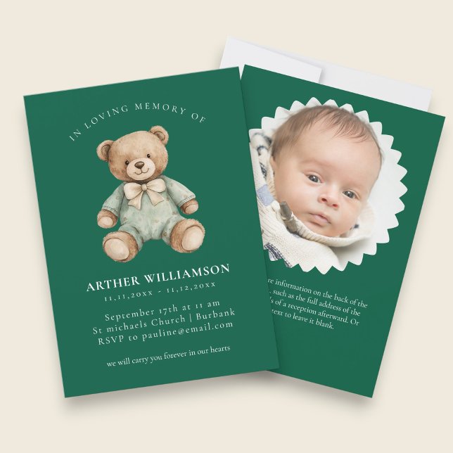 In liebevoller Erinnerung grüner Teddy Kinderbegrä Einladung (Von Creator hochgeladen)