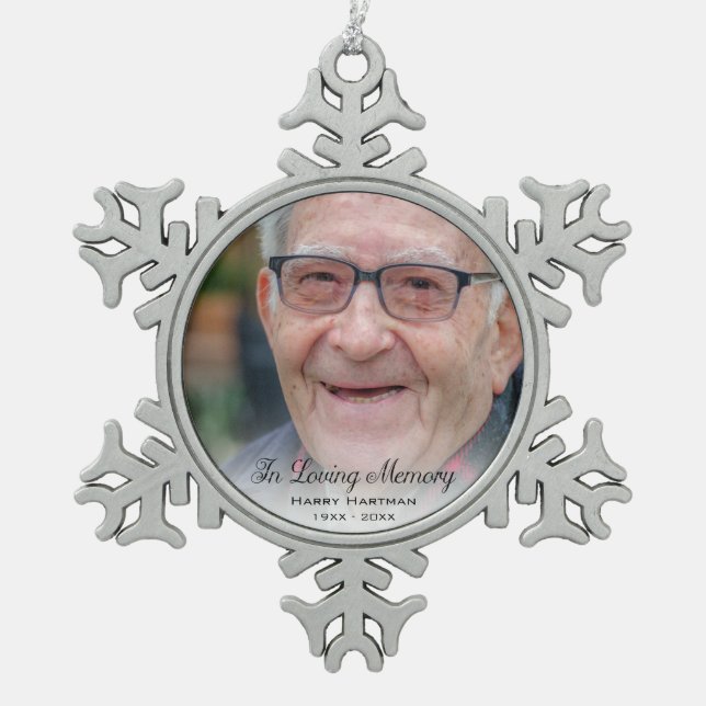 In Love Memory Foto Schneeflocken Zinn-Ornament (Vorderseite)