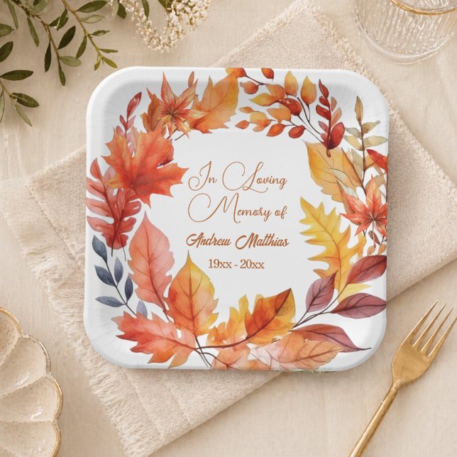 In Love Memory Funeral Fall Floral Pappteller (Von Creator hochgeladen)
