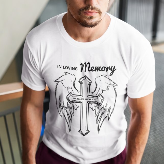 In Love Memory | Kreuz und Engel Wing | Gedenkstät T-Shirt (Von Creator hochgeladen)
