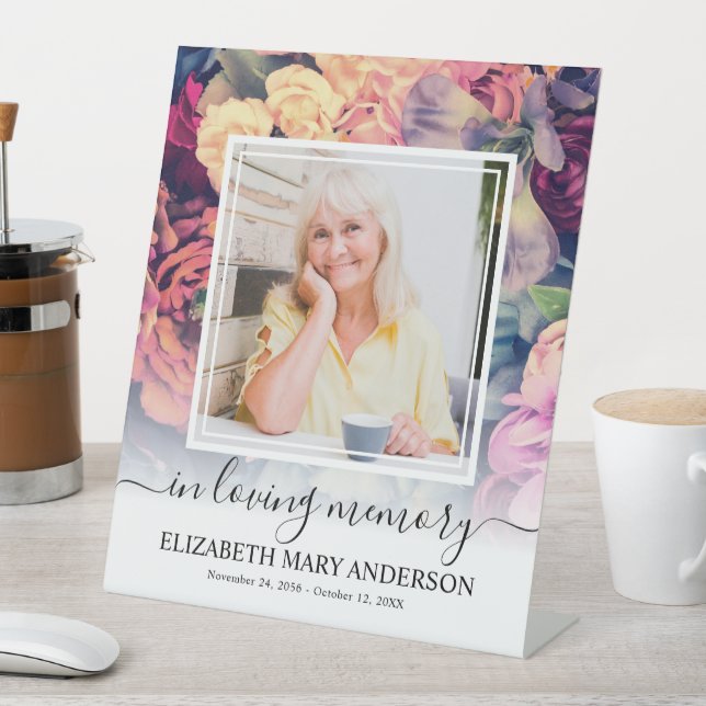 In Love Memory Moody Floral Beerdigung Foto Sockelschild (In Situ)