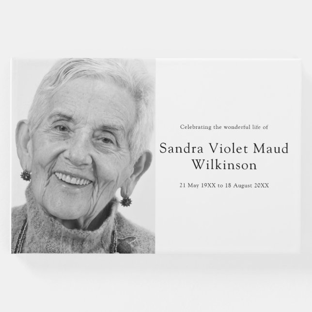 In Love Memory Schwarzweiß-Memorial-Foto Gästebuch (Vorderseite)