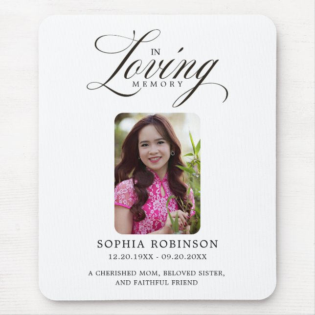 In Loving Memory Elegante Schrift Memorial Mousepad (Vorne)
