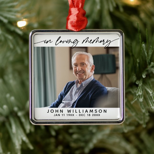 In Loving Memory Simple Script Tribute Photo Ornament Aus Metall (Baum)