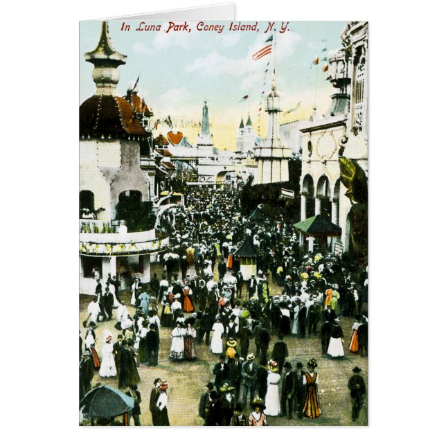 In Luna Park Coney Island, New York (Vorne)