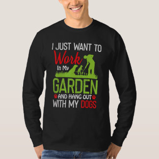 In meinem Garten arbeiten und mich mit meinem Haus T-Shirt