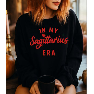 in meinem Sagittarius-Era-T-Shirt, Sagittarius-Ges Sweatshirt