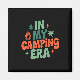 In meiner Camping-Ära Retro-Wald-Lagerfeuer-Wander Magnet