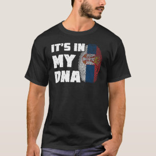 In meiner DNA sind die Fingerabdrücke der serbisch T-Shirt