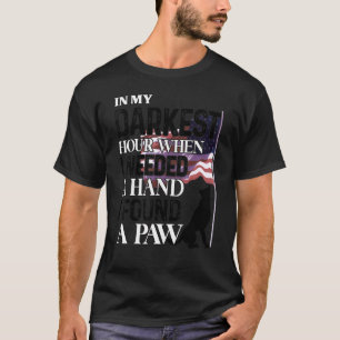In meiner dunkelsten Stunde, als ich eine Hand bra T-Shirt