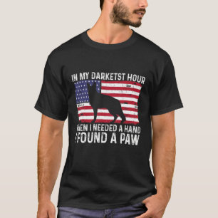 In meiner dunkelsten Stunde griff ich nach einer H T-Shirt