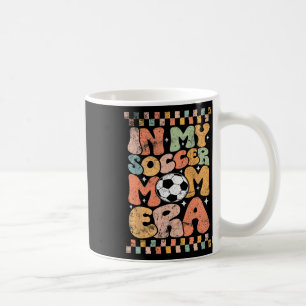 In Meiner Fußball-Mama-Ära Fußll Mama Groovy Leben Kaffeetasse