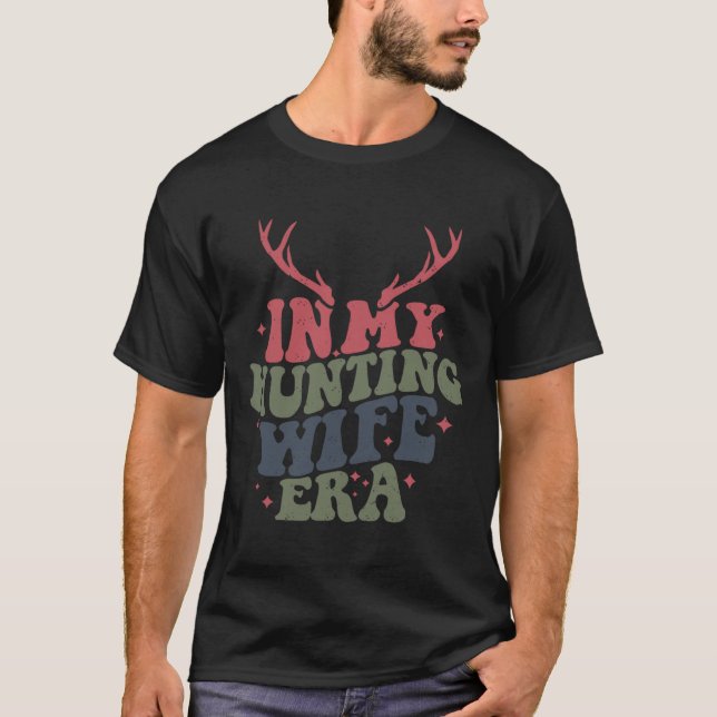 In meiner Jagd-Ehefrau T-Shirt (Vorderseite)