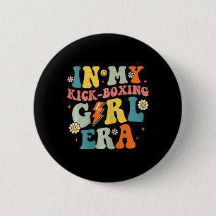 In meiner Kickboxer-Mädchen-Ära Groovy Retro Kickb Button