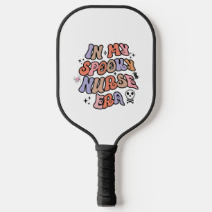 In meiner spöttischen Krankenschwester Halloween-K Pickleball Schläger