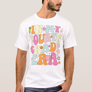 In meiner vierten Klasse Mädchen der vierten Klass T-Shirt
