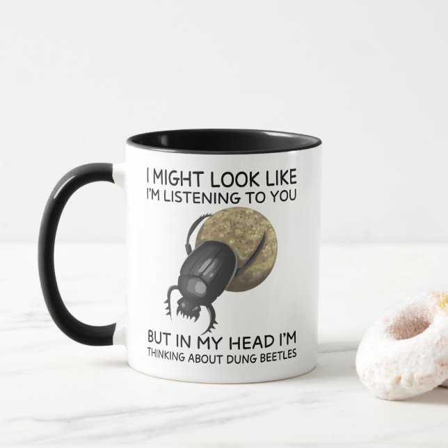 In My Head I'm Thinking About Dung Beetles Tasse (Mit Donut)