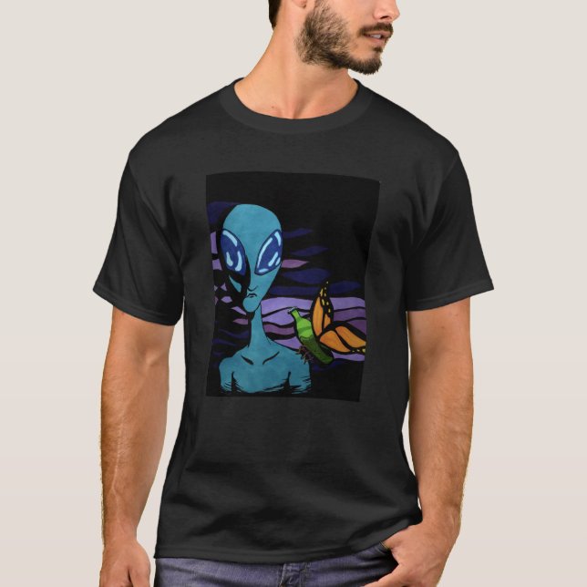 In The Ether -Extraterrestrial Alien and bottlefly T-Shirt (Vorderseite)