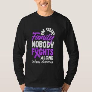 In unserer Familie kämpft niemand allein gegen Epi T-Shirt