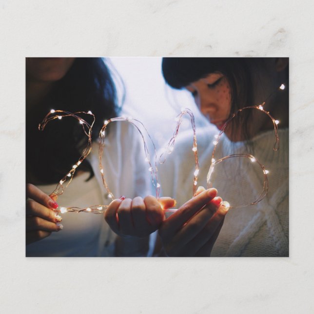 In unserer Hand 2016 NYC Lighting Portrait Foto Postkarte (Vorderseite)