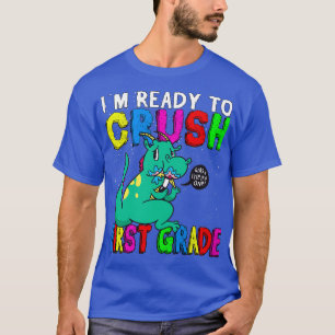 In Vorbereitung, um Kinder in der ersten Klasse zu T-Shirt