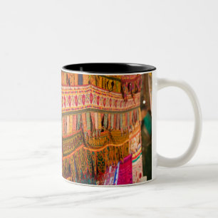 INDIA, Goa, Baga: Samstag Abend Market (NR) Zweifarbige Tasse