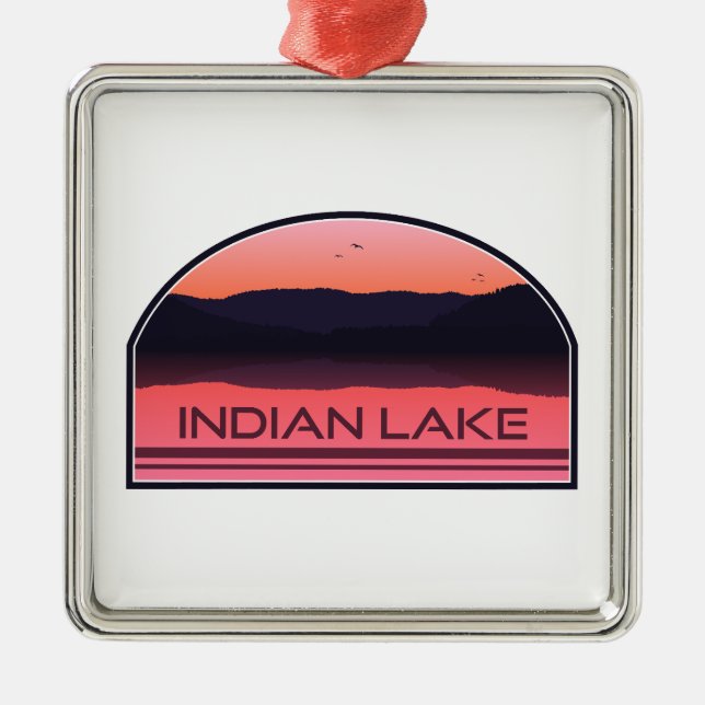 Indian Lake New York Red Sunrise Ornament Aus Metall (Vorne)