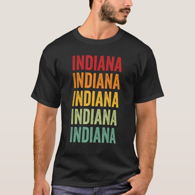 Indiana Landkreis Pennsylvania Rainbow Text Design T-Shirt (Vorderseite)