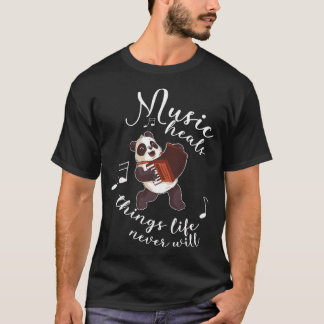 Indianer auf Felsen im Mondlicht. T-Shirt