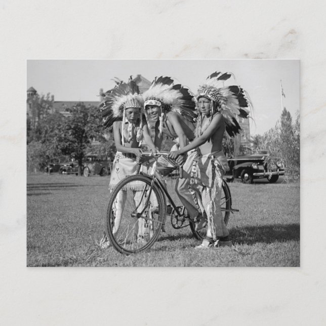 Indianer mit Fahrrad 1938 Postkarte (Vorderseite)