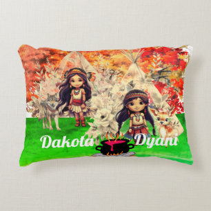 Indianermädchen mit Waldtieren Dekokissen
