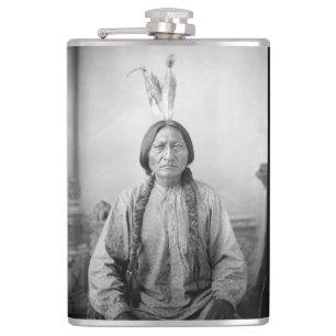 Indianisches Symbol: Lakota-Führer Sitting Bull Flachmann