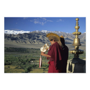 Indien, Ladakh, Thikse. Buddhistischer Mönch Fotodruck