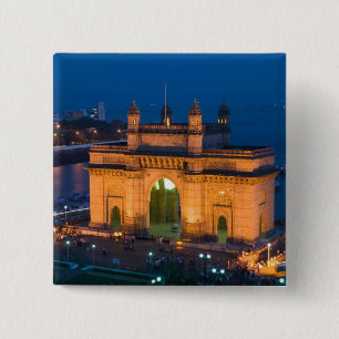 INDIEN, Mumbai (Bombay): Gateway of India / Button