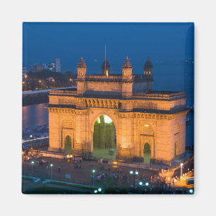 INDIEN, Mumbai (Bombay): Gateway of India / Magnet