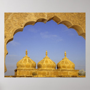 Indien, Rajasthan, Jaisalmer. Sandsteinkuppen Poster
