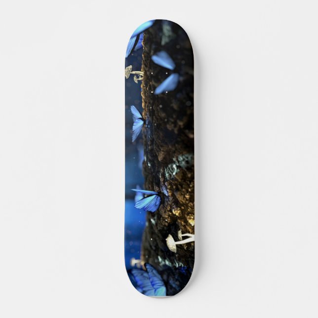 Indigo Butterfly und Pilzwald Skateboard (Vorne)