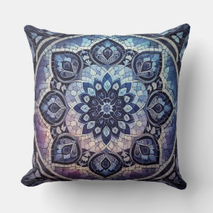Indigo Mandala Muster: Deep Gradient Mosaic Kissen