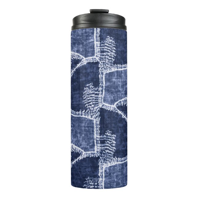 Indigo Patchwork: Textured Checked Elegance Thermosbecher (Vorderseite)