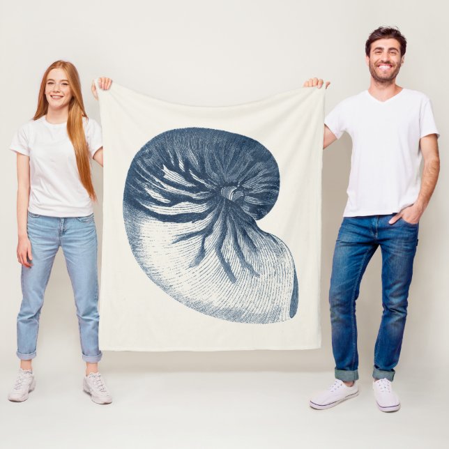 Indigo Shark Eye Seashell Fleecedecke (Beispiel)