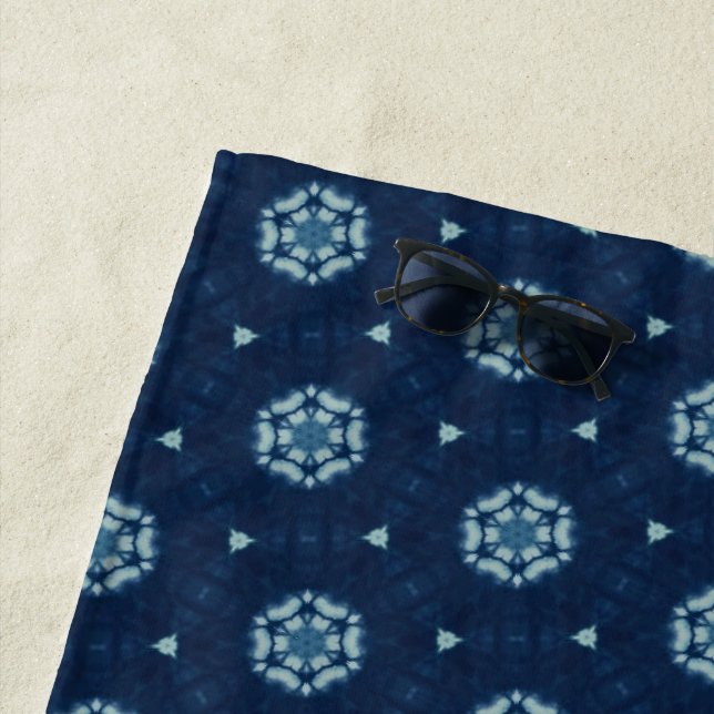 Indigo Spirit: Boho African Geometry Strandtuch (Beispiel)