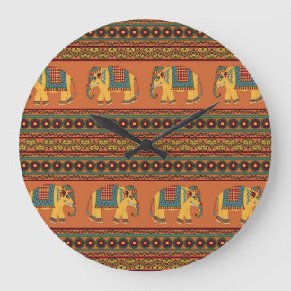 Indische Elefanten, Orange Traditional Seamless. Große Wanduhr