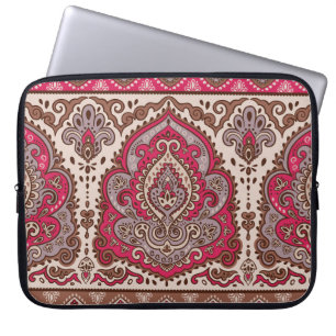 Indischer Blumenpaisley, ethnische Mandala Muster. Laptopschutzhülle