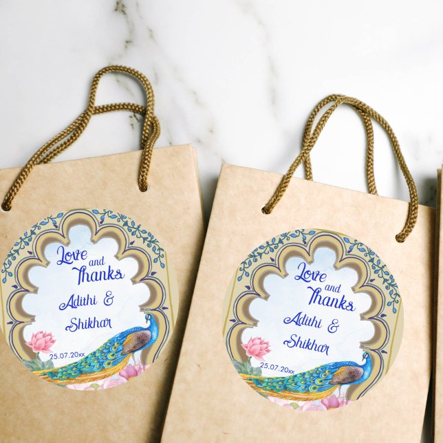 Indischer Traupfau Rajasthan-Fenster blau Runder Aufkleber (Indian wedding thank you favor gift stickers Rajasthan window border blue peacock favor stickers)